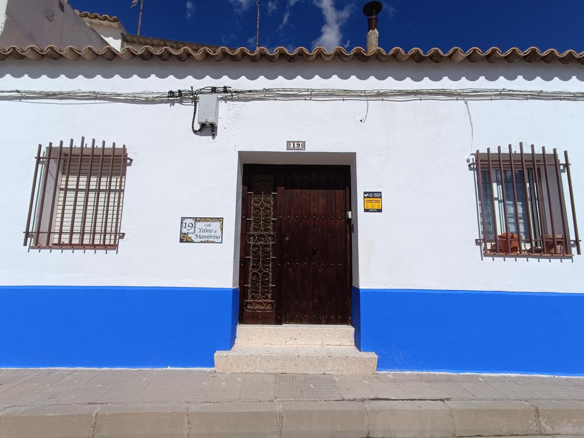 Calle Yelmo De Mambrino 19 Campo De Criptana Exterior photo