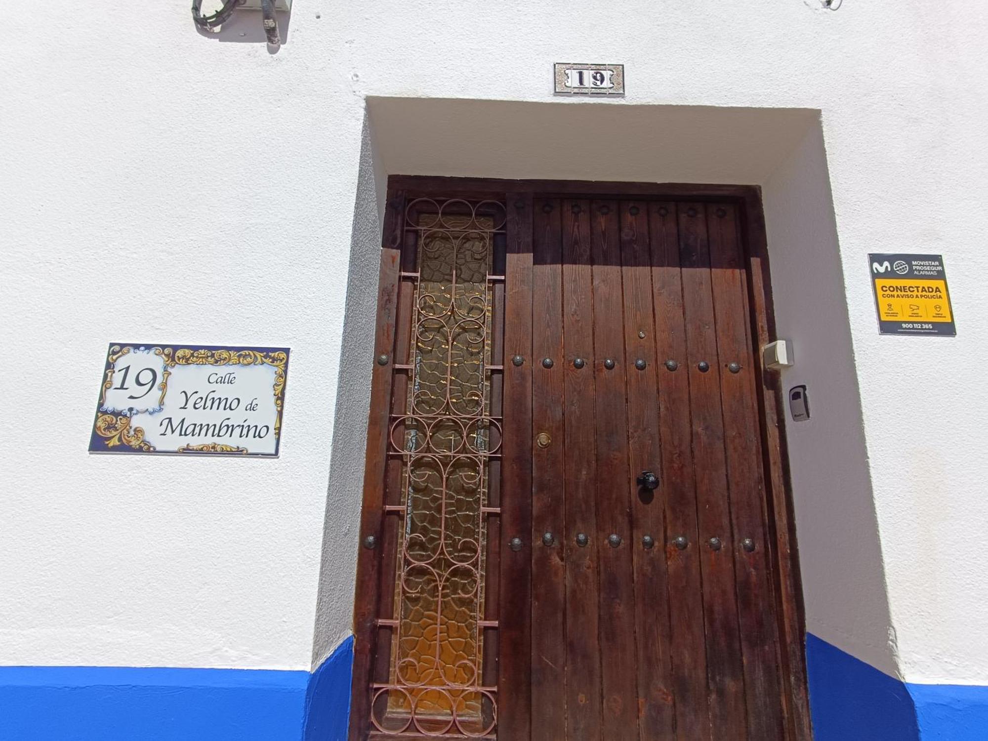 Calle Yelmo De Mambrino 19 Campo De Criptana Exterior photo